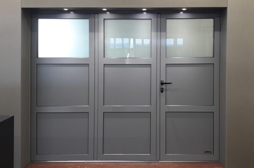 Porte de garage battante aluminium