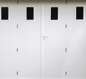 Porte de garage battante PVC